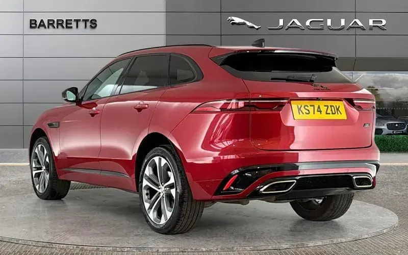 Used Jaguar F-Pace R-Dynamic 300 HP (220 kW) 2024 SUV