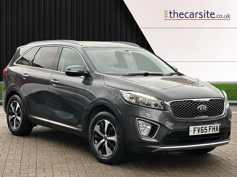 Grey Used 2015 Kia Sorento 3 SUV | £8,995 (A bit pricey) - Image 1/3