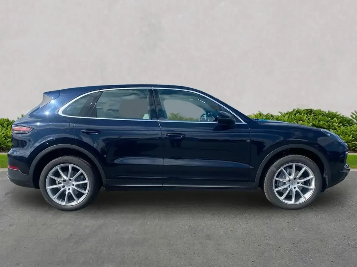 Usado Porsche Cayenne 340 HP (250 kW) 2020 Azul SUV