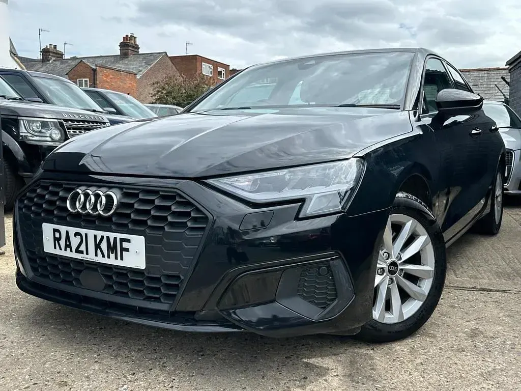 Used Audi A3 Sportback Design 116 HP (85 kW) 2021 Black Hatchback