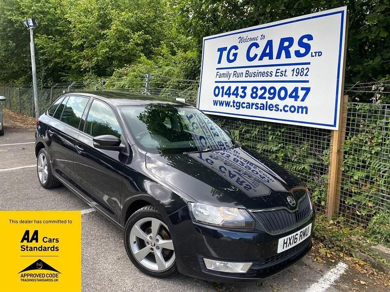 Black Used 2016 Skoda Rapid SE Hatchback | £5,295 (Fair price) - Image 1/4