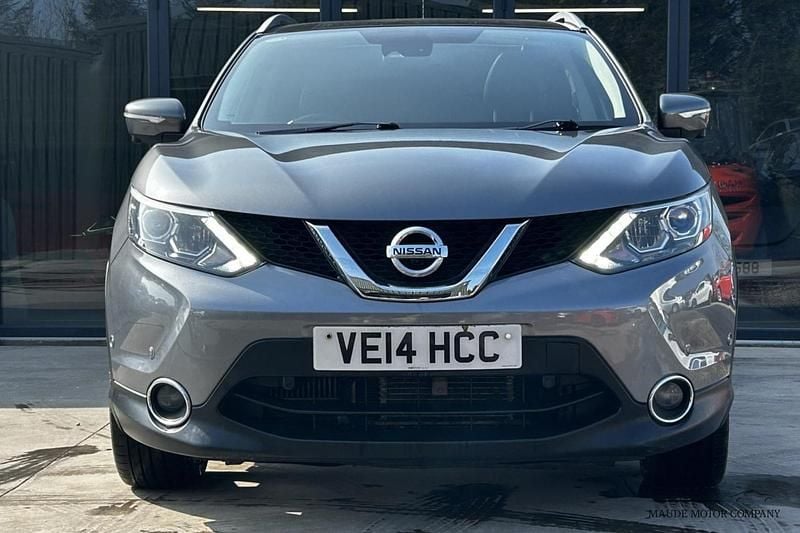 Used Nissan Qashqai Tekna 130 HP (95 kW) 2014 Grey SUV