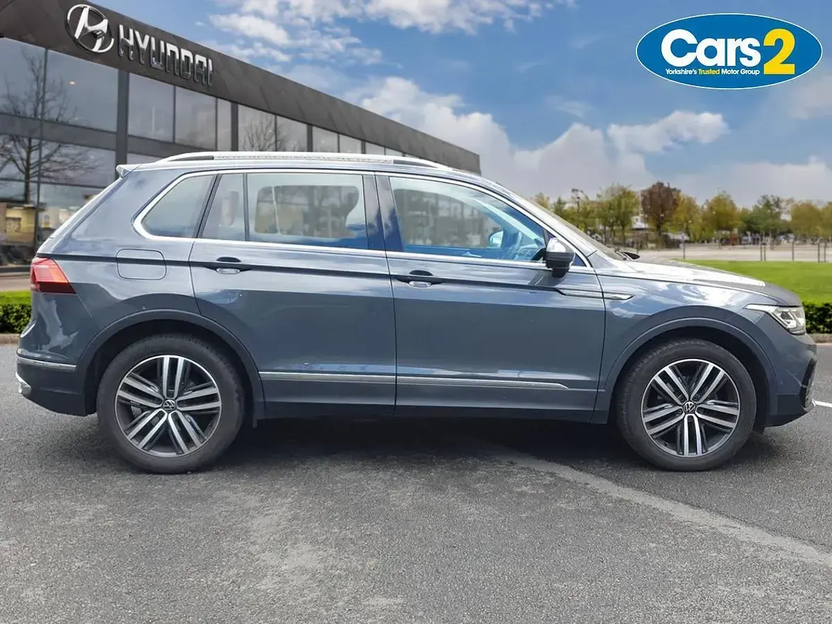 Used VW Tiguan Elegance 2023 Grey SUV