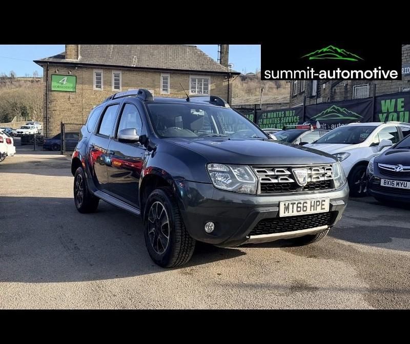 Used Dacia Duster Prestige 125 HP (91 kW) 2016 Grey SUV