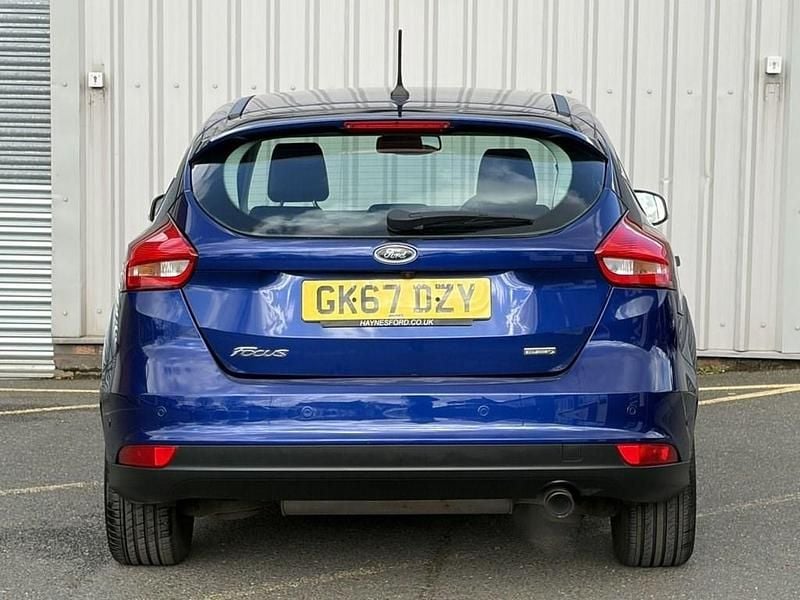 Used Ford Focus Titanium X 182 HP (133 kW) 2017 Blue Hatchback