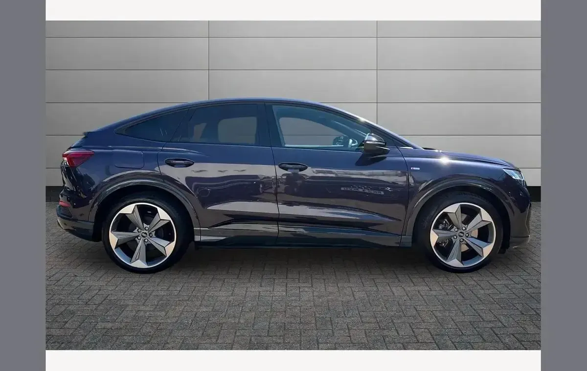 Used Audi Q4 e-tron Black Edition 210 kW (286 HP) 2025 Other SUV