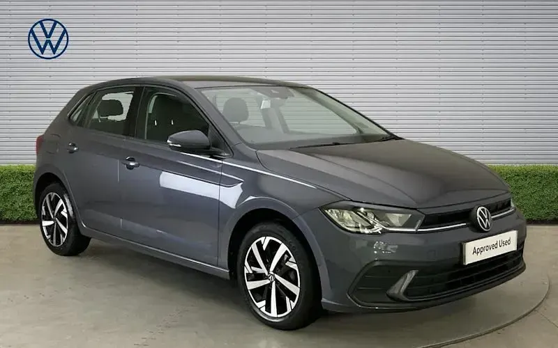 Used VW Polo Life 95 HP (69 kW) 2023 Hatchback