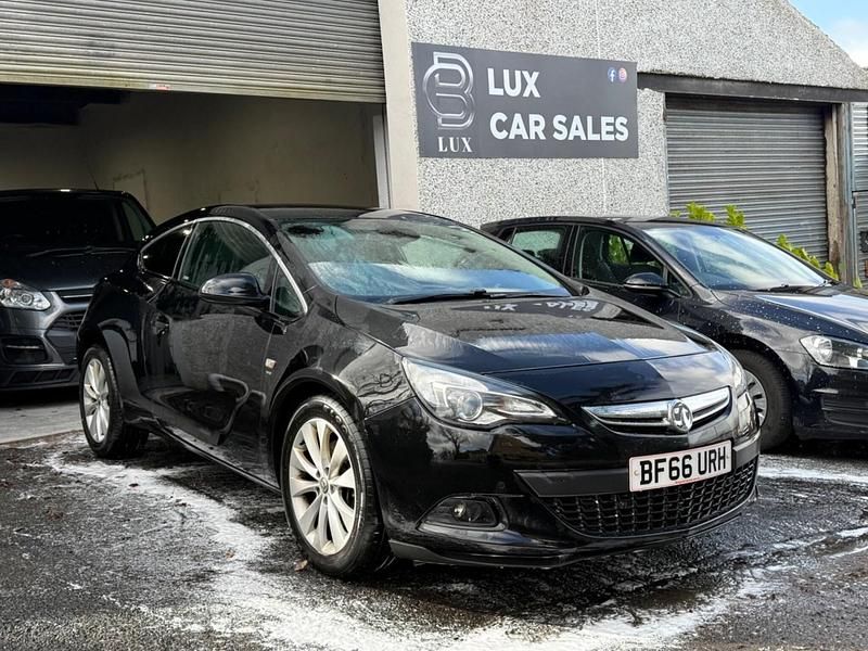 Used Vauxhall Astra GTC SRi 2016 Black Hatchback