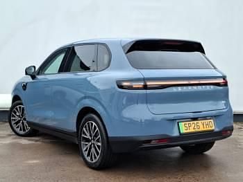 New Leapmotor B10 160 kW (218 HP) 2026 Blue SUV