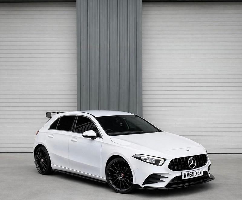 Used Mercedes A180 Executive 150 HP (110 kW) 2020 White Hatchback