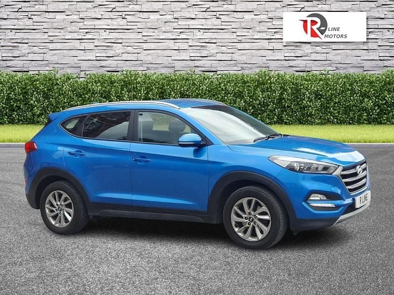 Blue Used 2017 Hyundai Tucson SE SUV | £9,695 (Good price) - Image 1/4