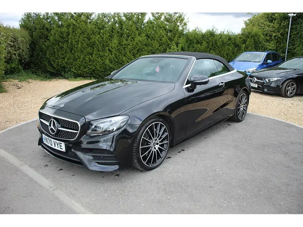 Used Mercedes E220 AMG line 2020 Obsidian black metallic Cabriolet