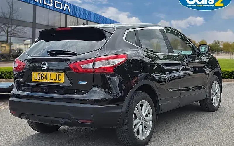 Used Nissan Qashqai Acenta Premium 110 HP (80 kW) 2014 Black SUV