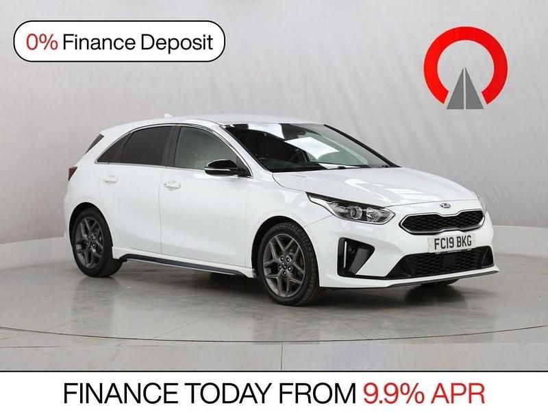 Used Kia Ceed GT-Line 118 HP (86 kW) 2019 White Hatchback