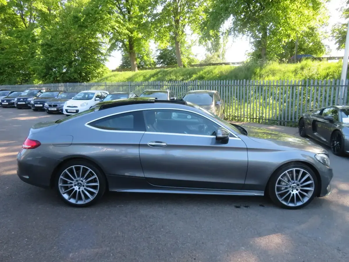 Used Mercedes C220 AMG Line Premium 170 HP (125 kW) 2017 Grey Coupe
