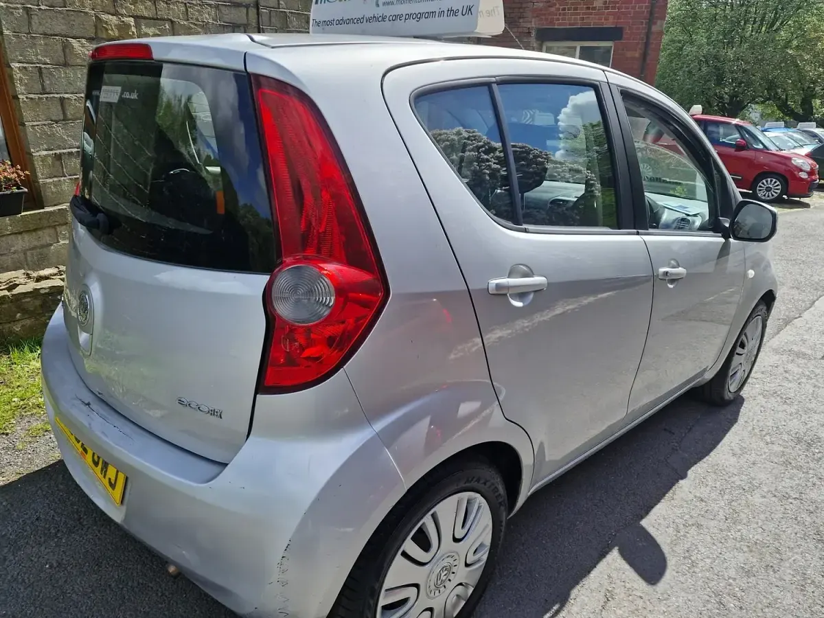 Used Vauxhall Agila S 68 HP (50 kW) 2012 Silver MPV