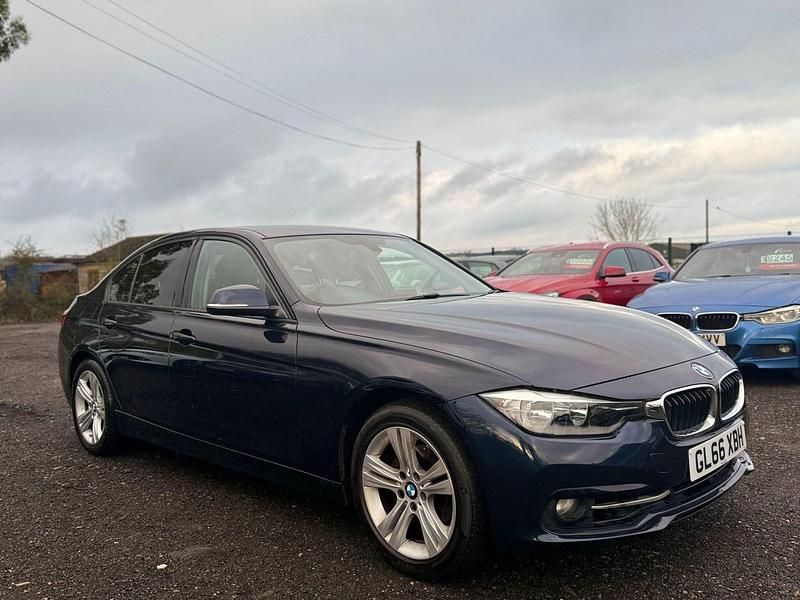 Used BMW 318 Sport Line 2016 Blue Sedan