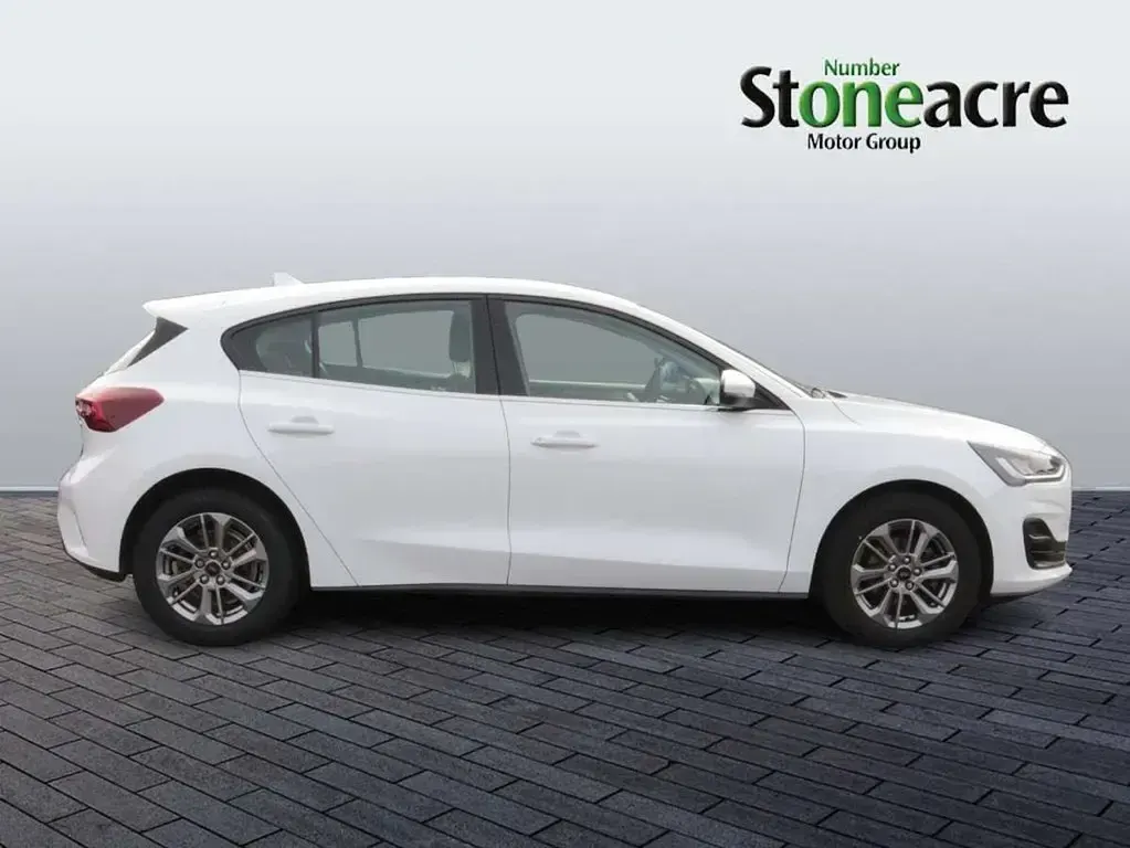 Usado Ford Focus Titanium 153 CV (112 kW) 2023 Blanco Utilitario