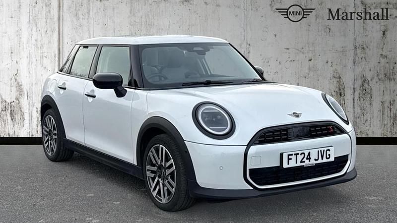 Used Mini Cooper S Hatch 201 HP (147 kW) 2024 White Hatchback