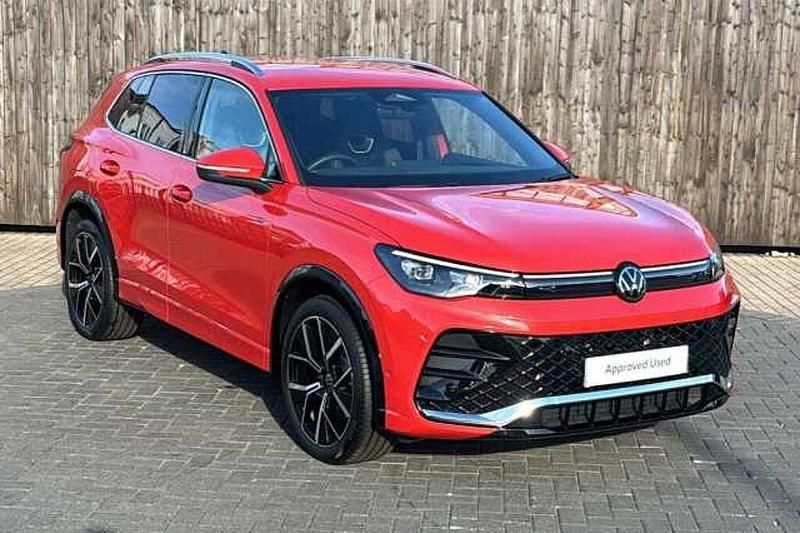 Used 2025 VW Tiguan SUV | £34,499 (Expensive) - Image 1/4