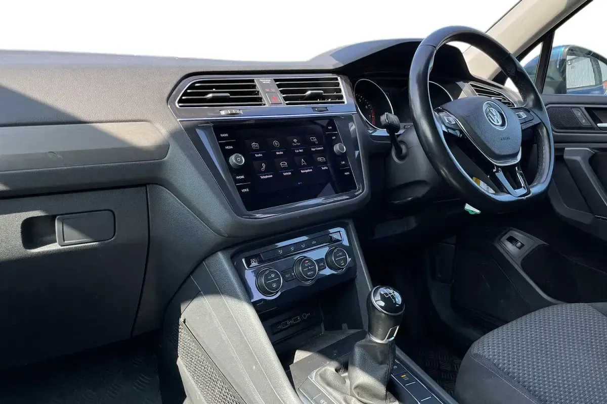 Used VW Tiguan Allspace Match 150 HP (110 kW) 2020 Blue SUV
