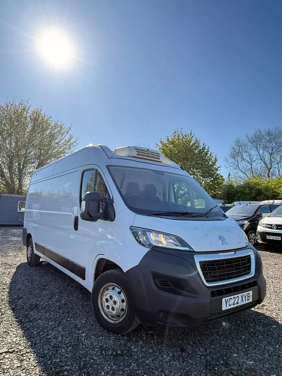 Second-hand Peugeot Boxer 2022 Alb Van