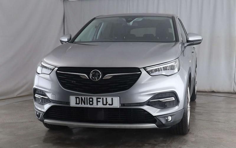Used Vauxhall Grandland X 120 HP (88 kW) 2018 Grey SUV