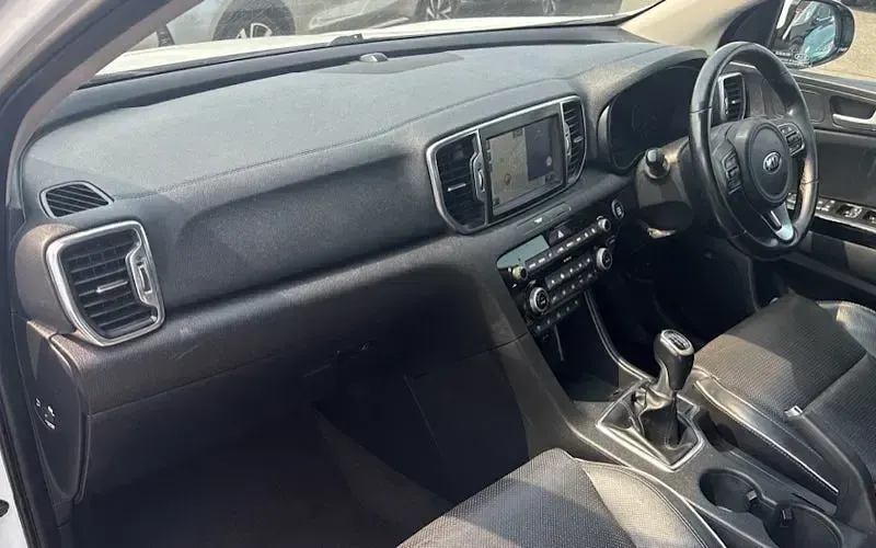 Used Kia Sportage 185 HP (136 kW) 2016 White SUV