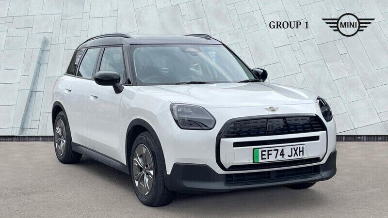 White Used 2025 Mini Countryman SUV | £30,995 (Fair price) - Image 1/4