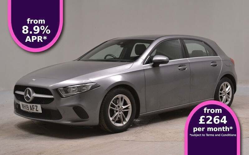 Usado Mercedes A180 SE 116 HP (85 kW) 2020 Citadino