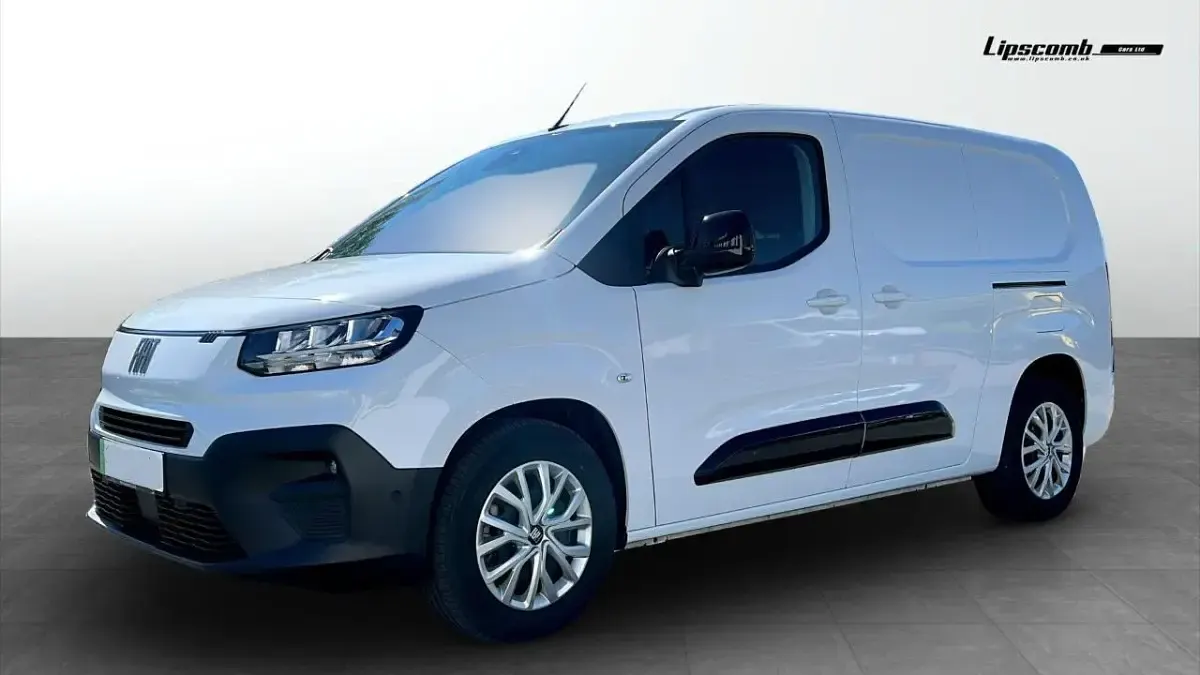 Used Fiat e-Doblò 98 kW (134 HP) 2026 White MPV