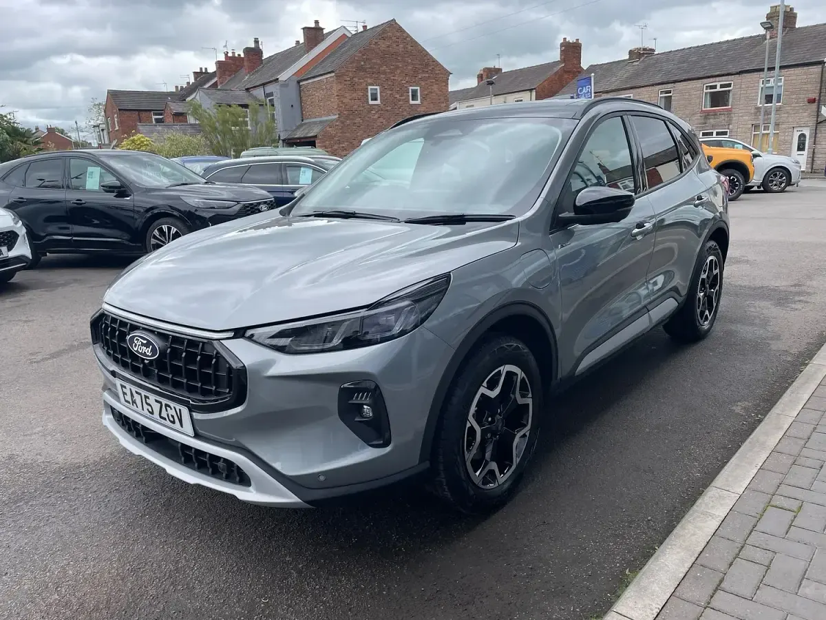 Used Ford Kuga Active 183 HP (134 kW) 2025 Silver SUV