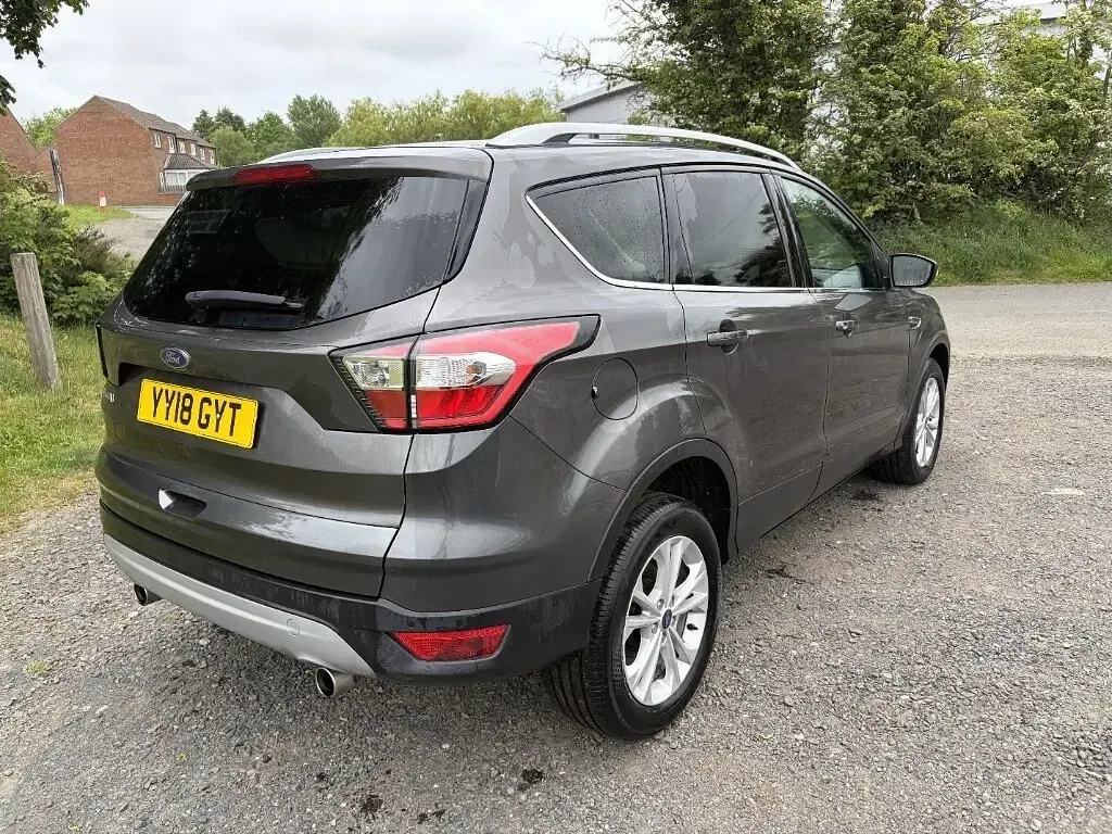 Used Ford Kuga Titanium 120 HP (88 kW) 2018 Grey SUV