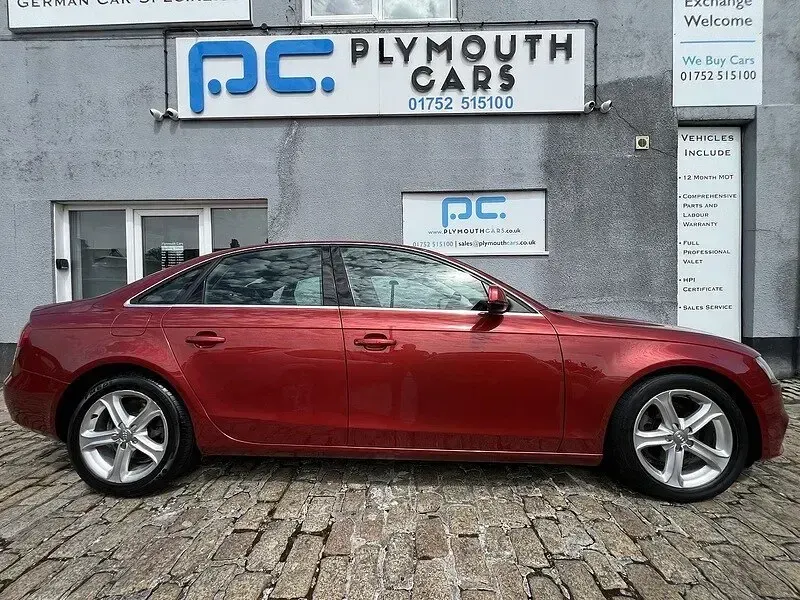 Used Audi A4 2014 Red Sedan