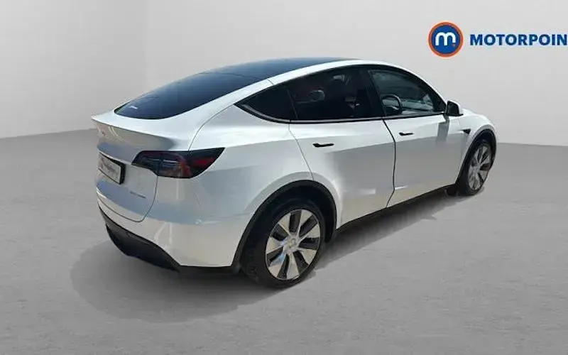 Used Tesla Model Y Long Range AWD 286 kW (389 HP) 2025 SUV