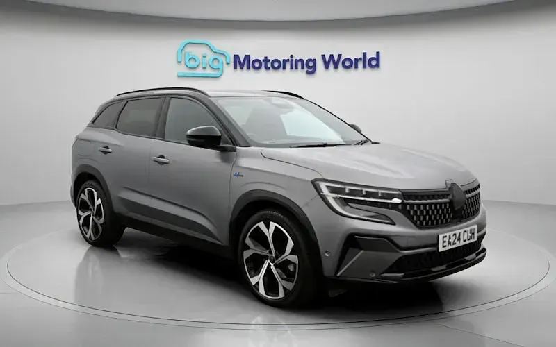 Used Renault Austral Techno Esprit Alpine 200 HP (147 kW) 2024 Grey/black SUV