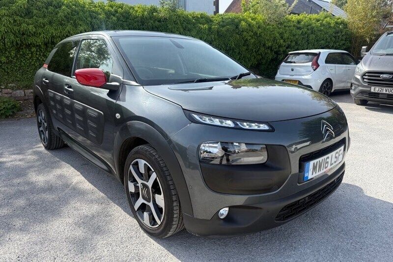 Grey Used 2016 Citroën C4 Cactus Flair Hatchback | £5,695 (Fair price) - Image 1/1