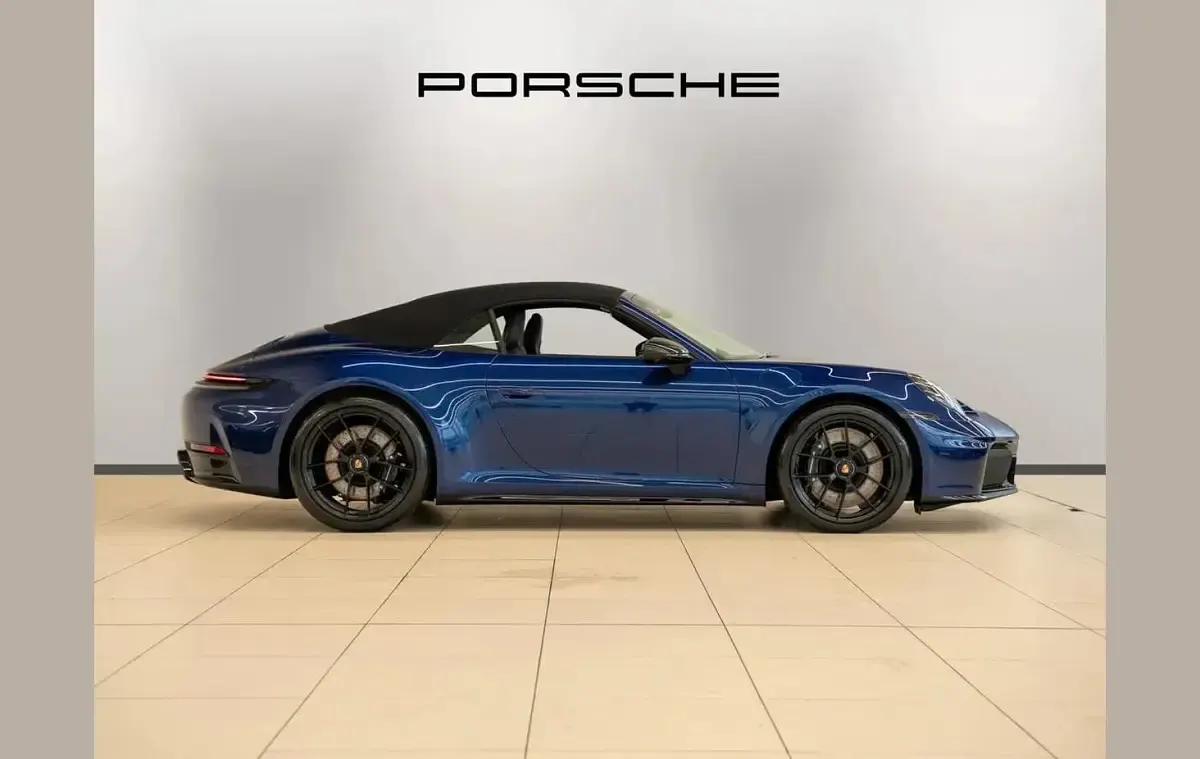 Used Porsche 911 534 HP (392 kW) 2026 Blue Cabriolet