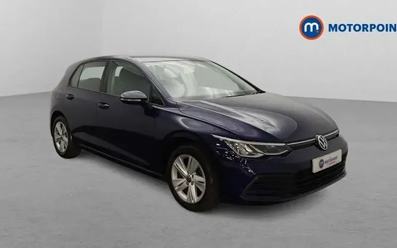 Used VW Golf VIII Life 131 HP (96 kW) 2024 Hatchback