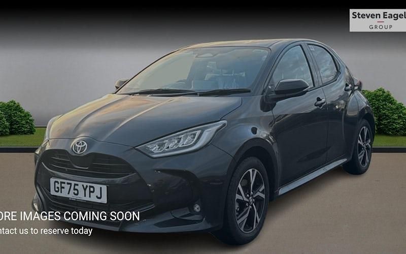 Used Toyota Yaris Hybrid Design 116 HP (85 kW) 2026 Hatchback