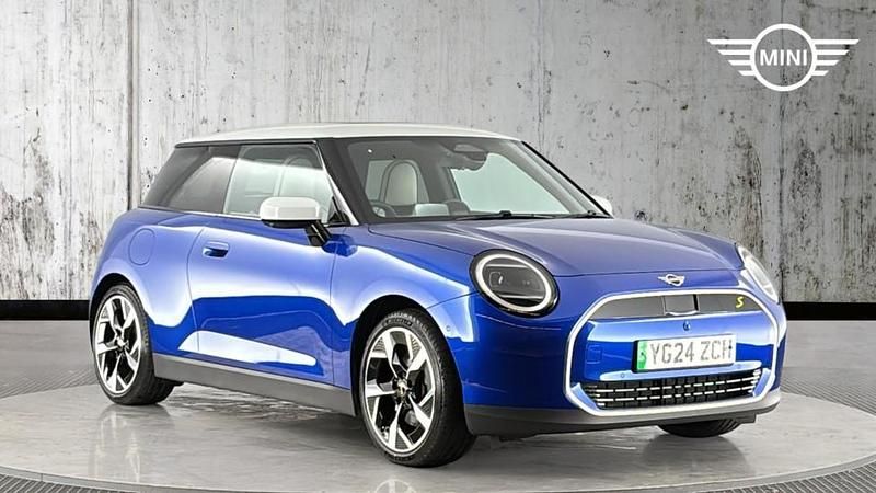 Used Mini Cooper SE Hatch 158 kW (215 HP) 2024 Blue Hatchback