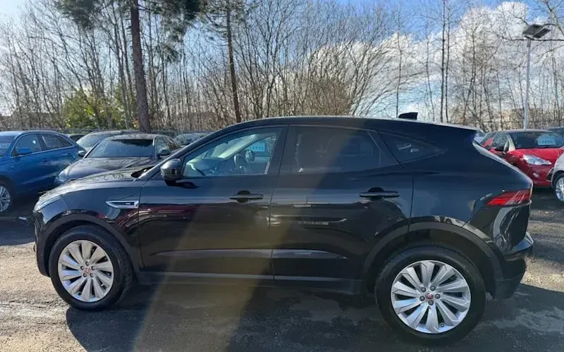 Used Jaguar E-Pace SE 179 HP (131 kW) 2020 SUV