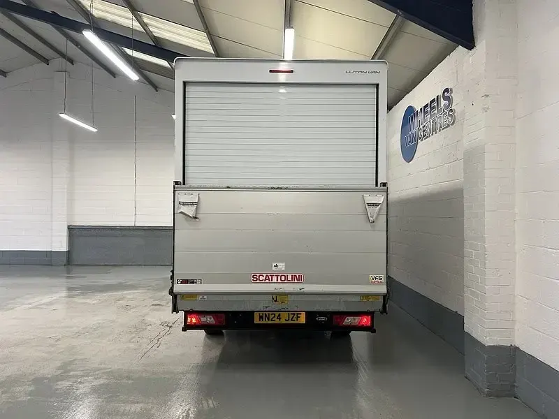 Używany Ford Transit 130 KM (95 kW) 2024 Biały Kabriolet