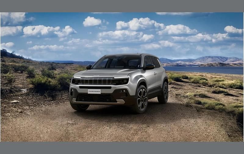 Other New 2025 Jeep Avenger EV Summit SUV | £34,799 - Image 1/4