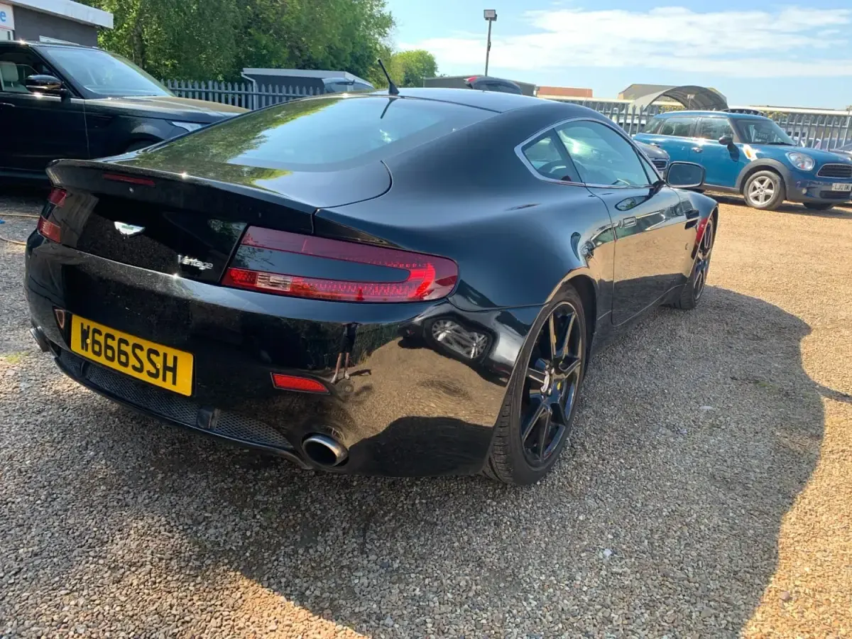 Used Aston Martin Vantage 2006 Black Coupe