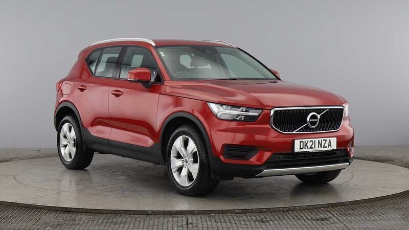 Used 2021 Volvo XC40 Momentum SUV | £17,490 (Fair price) - Image 1/4