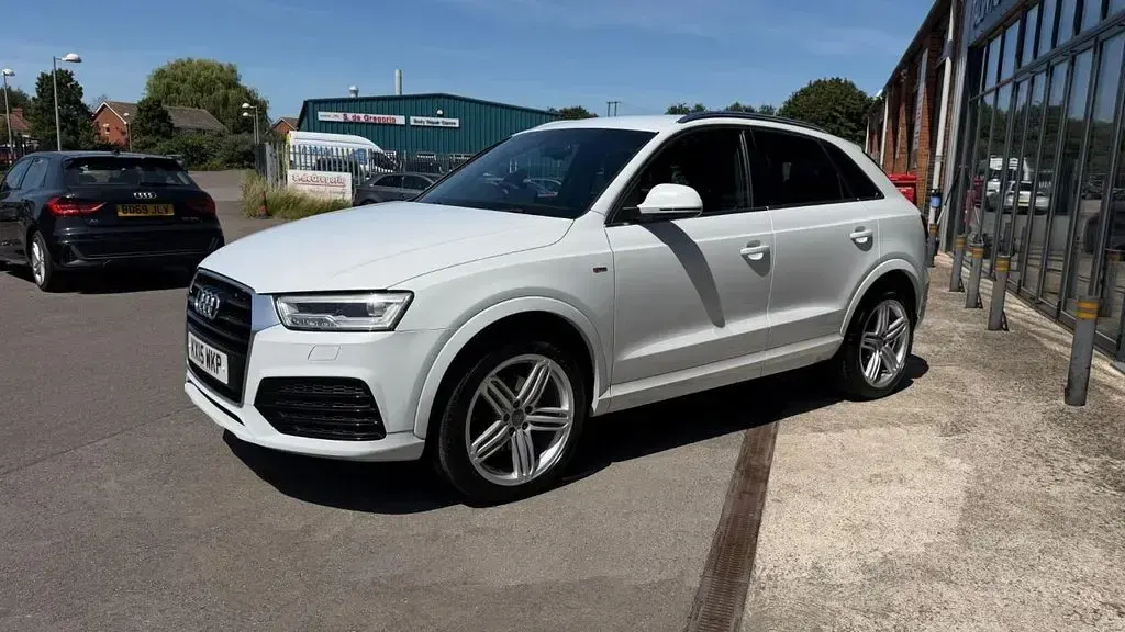 Used Audi Q3 S-line plus 2015 White SUV