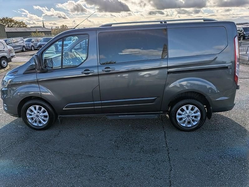 Used Ford Transit Custom Limited 170 HP (125 kW) 2019 Grey Van