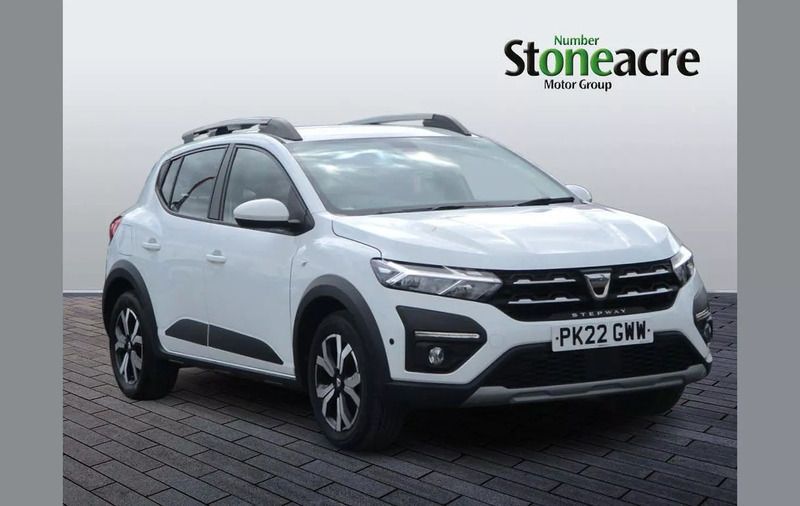 White Used 2022 Dacia Sandero Prestige Hatchback | £11,800 (Fair price) - Image 1/4