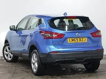 Used Nissan Qashqai Acenta Premium 140 HP (102 kW) 2019 Blue SUV